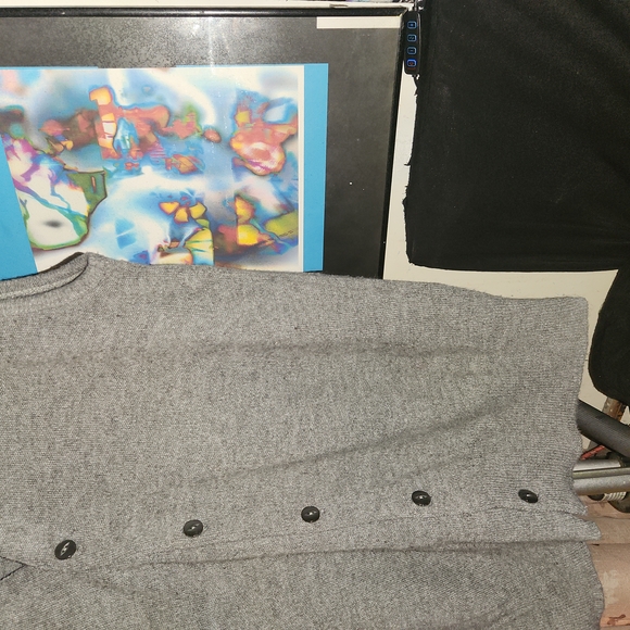 CLASSICS Cardigan Sweater Vest - Picture 4 of 7